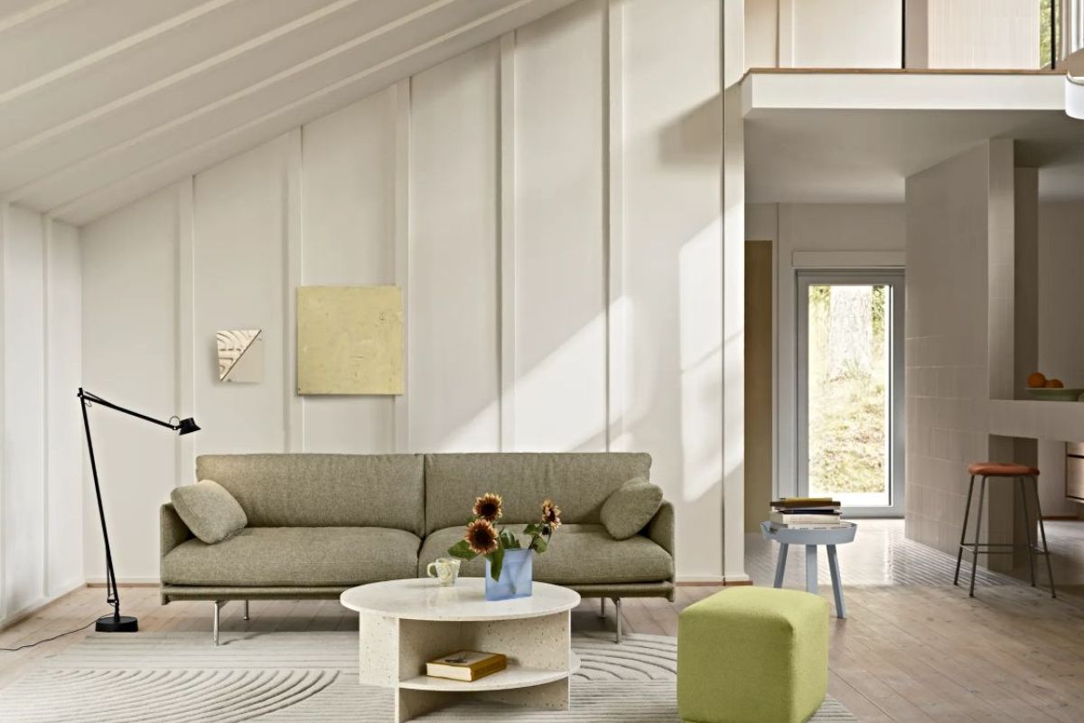 Muuto Sofa Outline Soft